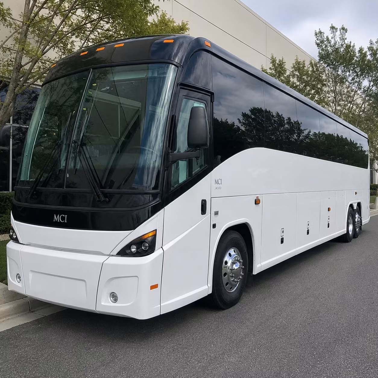 healthcare and campus employee shuttles in stockton
